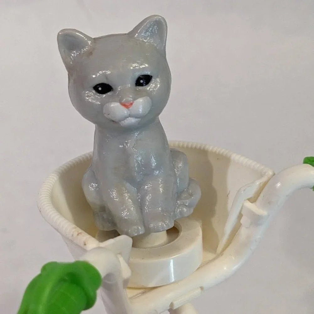 Vintage 1995 Mattel Bicyclin' Whitney Friend of Stacie Working Bike & Pet Kitten